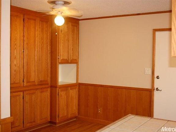 4th image of 6831 Somersworth Dr