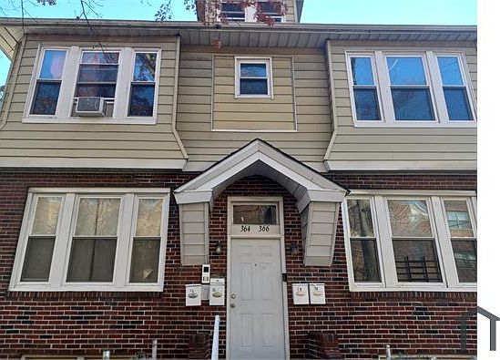 3rd image of 366 Schley St #2R
