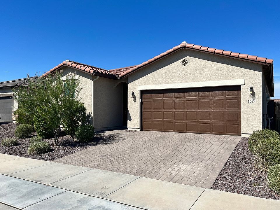 1st image of 1029 S 175th Dr