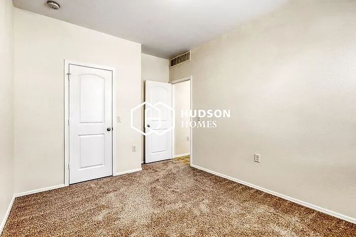3001 N 306th Ln — Photo 18