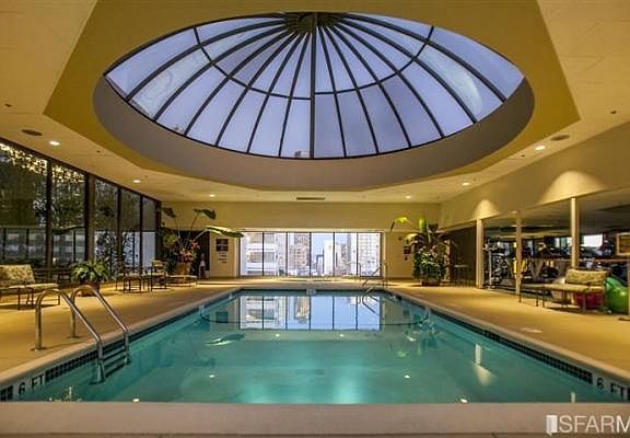 1/2 outdoor/indoor pool