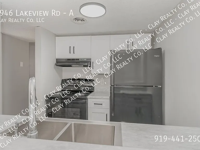 1946 Lakeview Rd #A — Photo 6