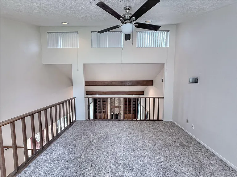 13103 Holston Hills Dr — Photo 30