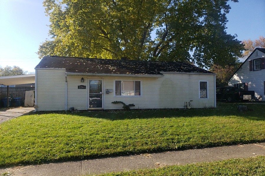 1st image of 2264 Hazelton Ave