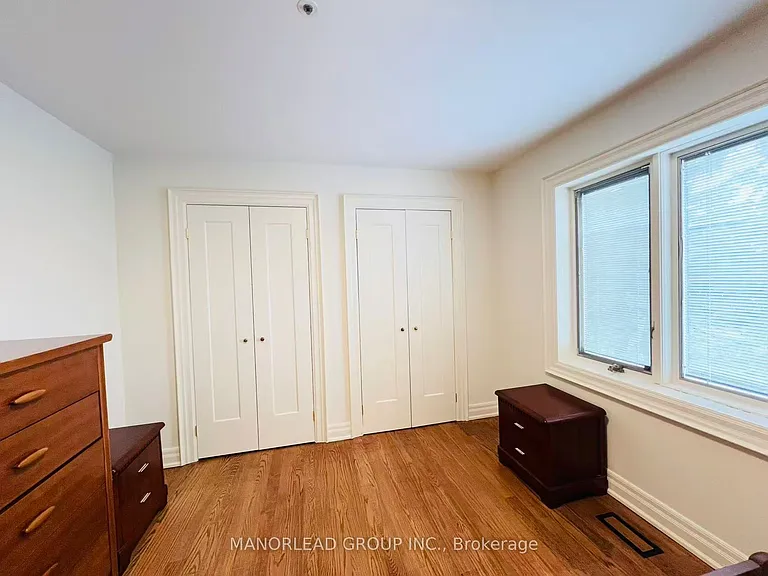 270 Greenbrooke Dr — Photo 33