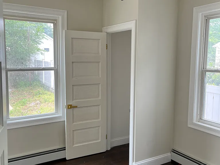 230 Unit St #1 — Photo 17