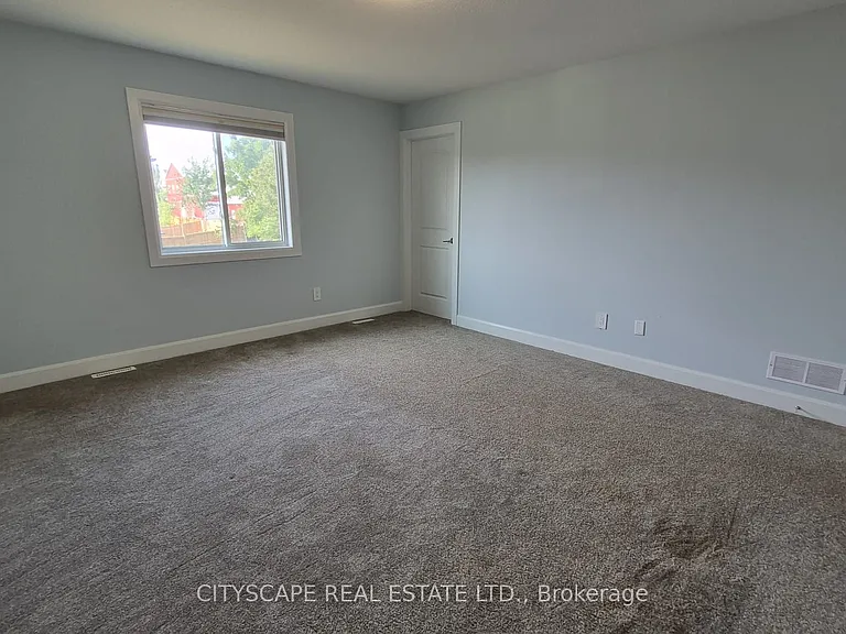 184 Knott Dr #UPPER — Photo 24
