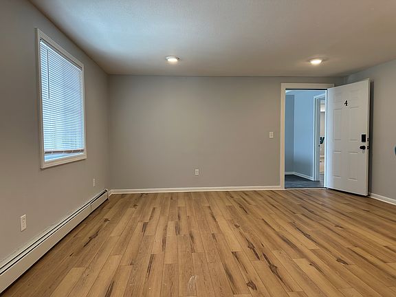 4th image of 319 Park St APT 5