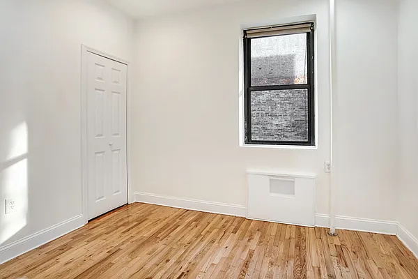 Rented by Creed Realty Group | media 9