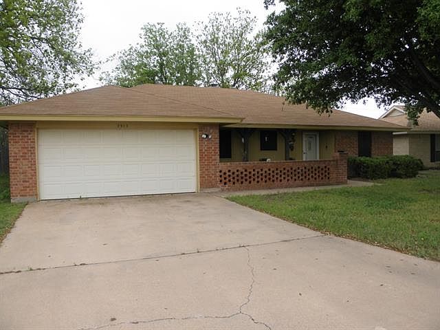 1st image of 2517 Button Willow Ave