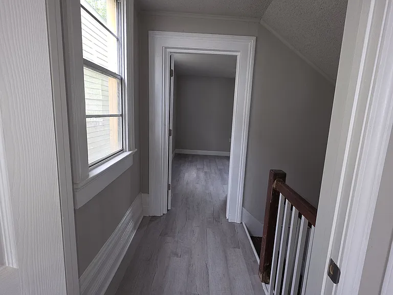 1547 Chippewa St #1547 — Photo 15