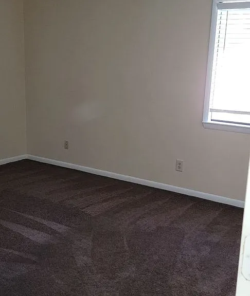 202 Acme Ln — Photo 8
