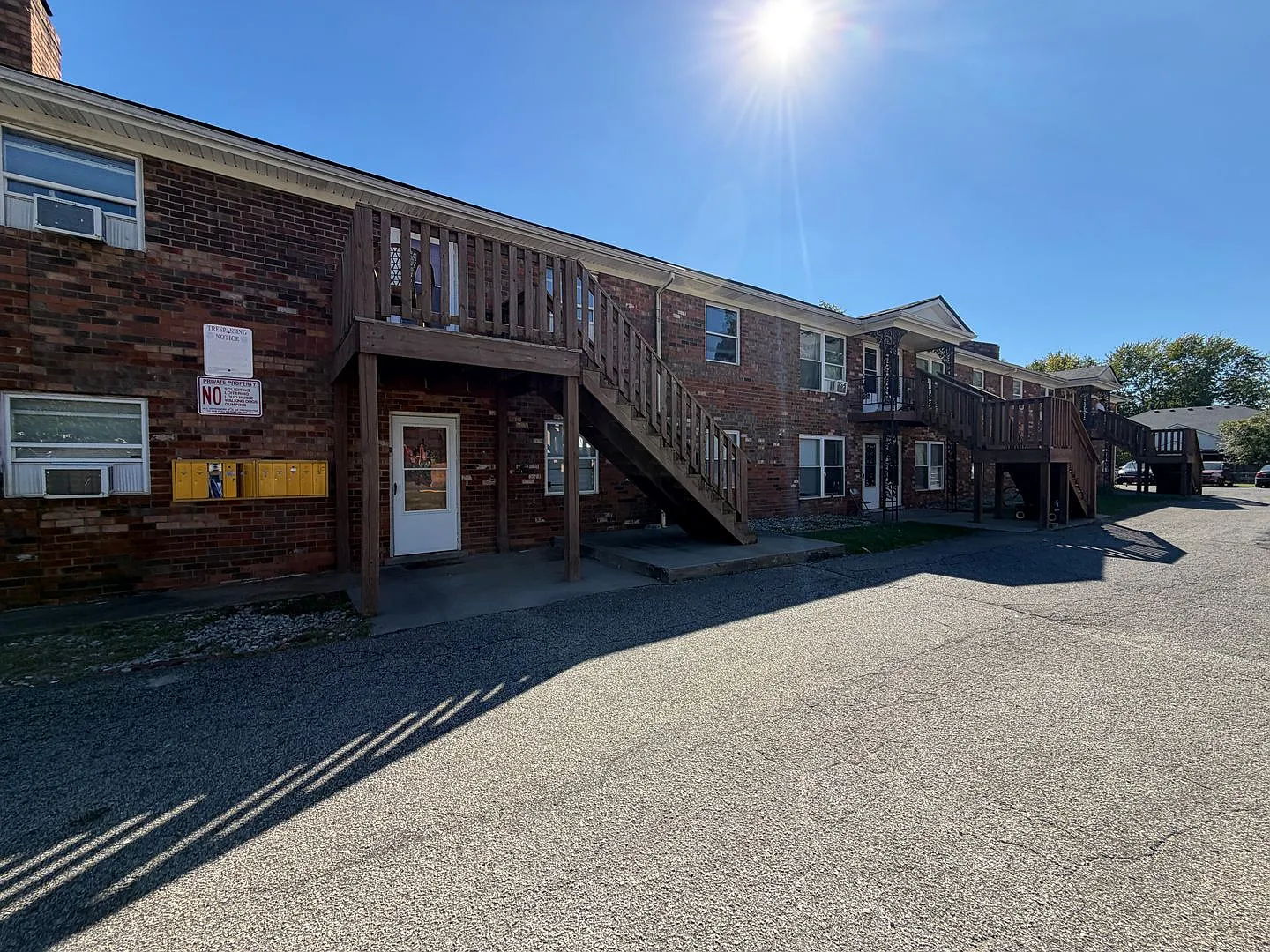 5452 New Cut Rd — Photo 1