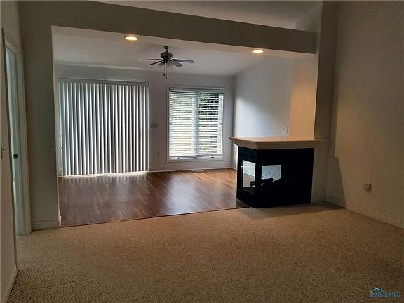 2nd image of 746 N Hidden Harbor Dr