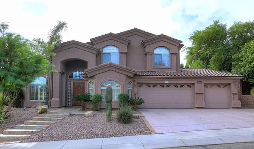1931 E Vista Dr Photo 1