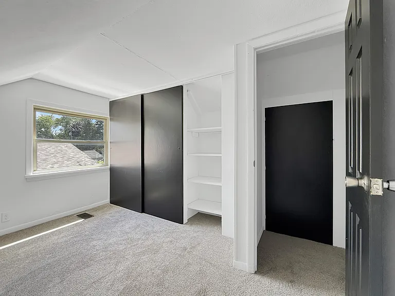 3044 Hickory Grove Ave — Photo 10