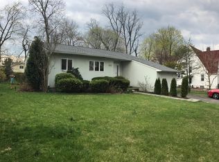 107 South Rd, White Plains, NY 10603