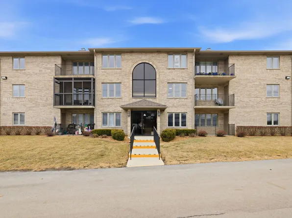 5130 Midlothian Tpke Unit 1207, Crestwood, IL 60418
