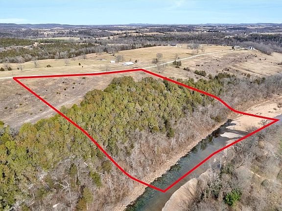 3rd image of 50 & 60 River Run Rd #5-6