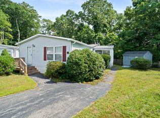 9 Hornbeam St, Rockland, MA 02370