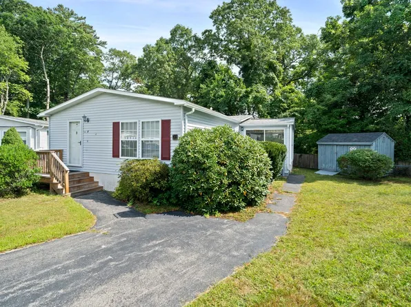 9 Hornbeam St, Rockland, MA 02370