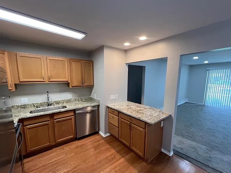 2445 Torquay Ave #112 — Photo 5