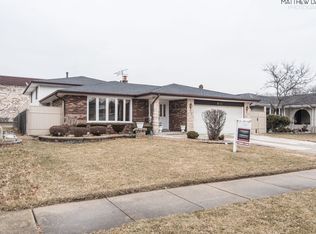 9131 S Komensky Ave, Oak Lawn, IL