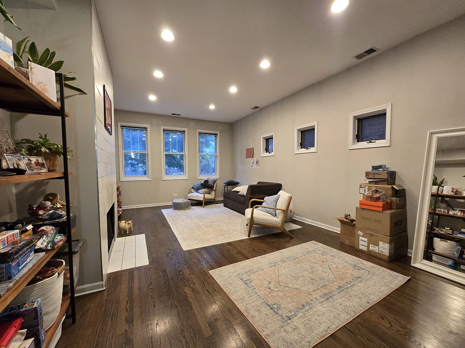 2 bed, 1300 sqft, $3,200 — Photo 3