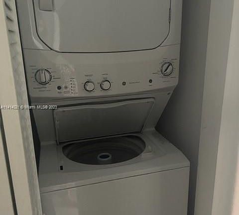 5th image of 121 NE 34th St Unit 1405