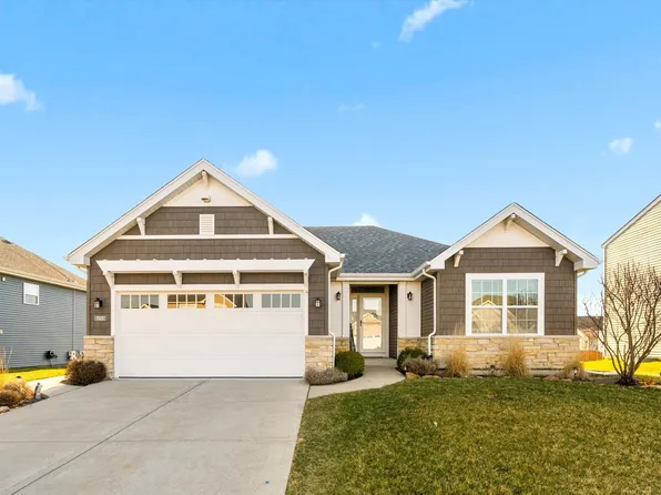 16426 Zausa Dr, Crest Hill, IL 60403