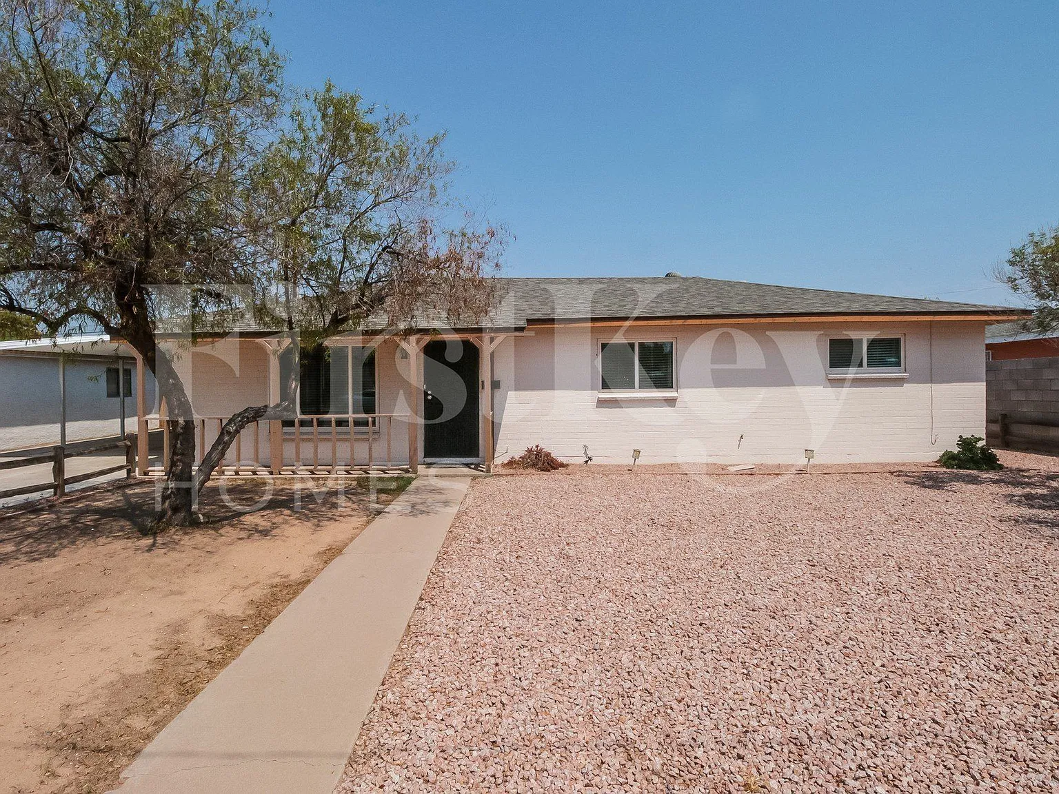 3 bed, 1.5 bath, 1346 sqft, $1,860 — Photo 1