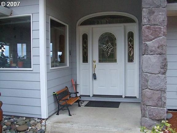 Covered entry porch.