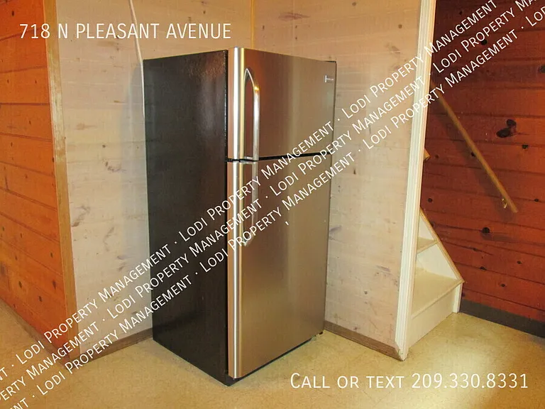 718 N Pleasant Ave — Photo 7