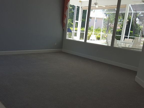 4th image of 990 Smokerise Blvd