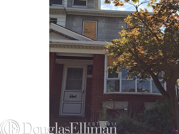 3rd image of 1511 E 56th St