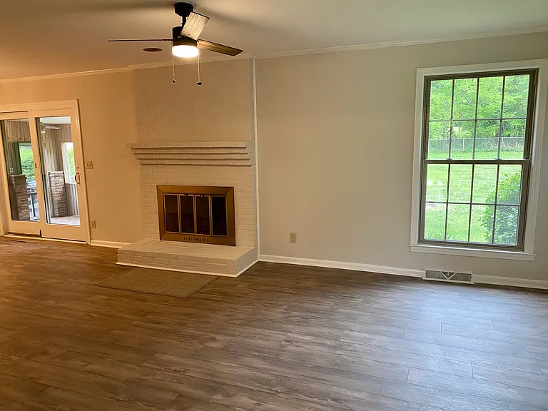 1712 Indian Hill Rd — Photo 10