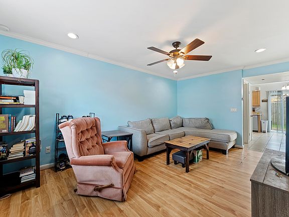 2nd image of 21 Rivers Point Row APT 11B