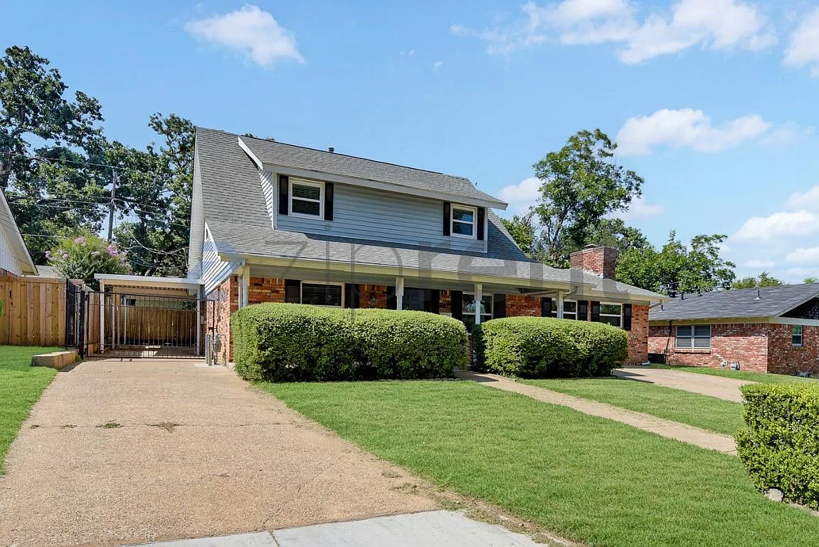 4 bed, 2058 sqft, $2,199 — Photo 2