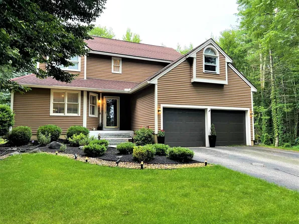 8 Boness Lane, Stratham, NH 03885