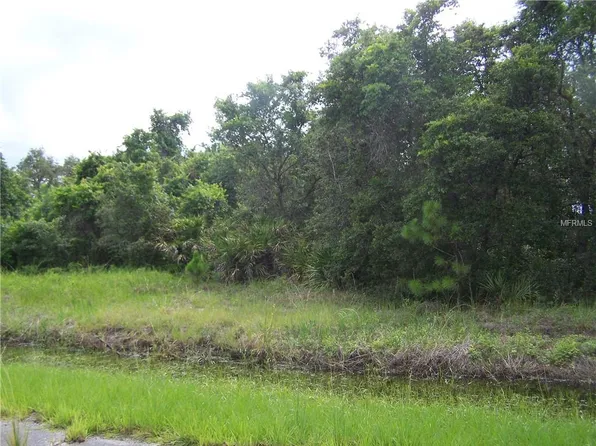 1269 Baltic Dr, Poinciana, FL 34759