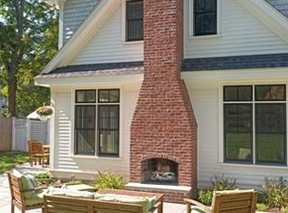 3 Turkey Shore Rd, Ipswich, MA 01938