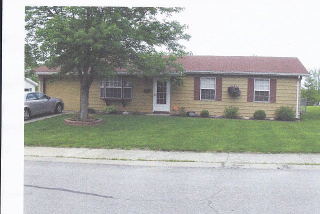 1st image of 909 Blueridge Dr