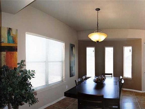 5th image of 14321 Woods Point