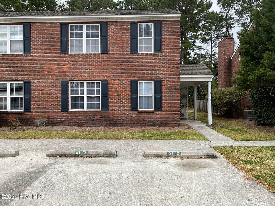 5142 Lamppost Cir