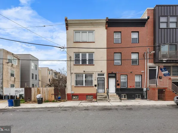 1739 Monument St, Philadelphia, PA 19121