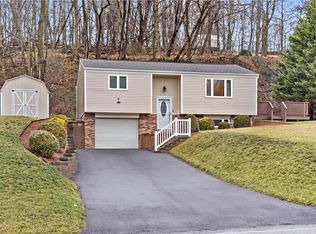 6384 Churchill Rd, Bethel Park, PA 15102