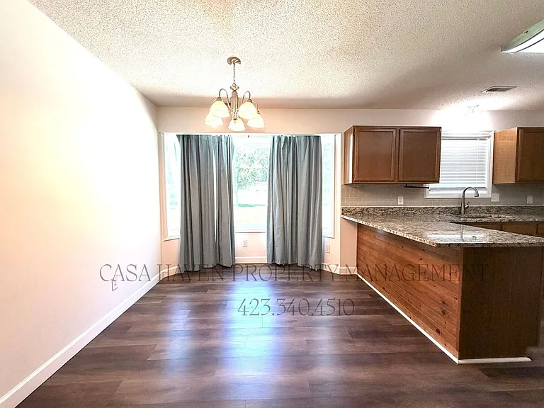 19 Andys Ln — Photo 9