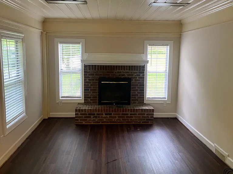3333 Valley Park Dr — Photo 8