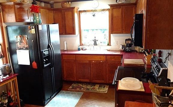 4th image of 312 Liveoak Dr