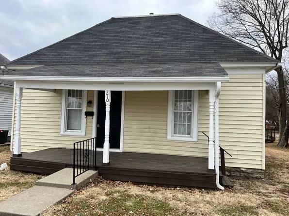 210 S Whitmer St, Richmond, MO 64085